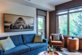 Three Bears Hydeaway at Stoneridge